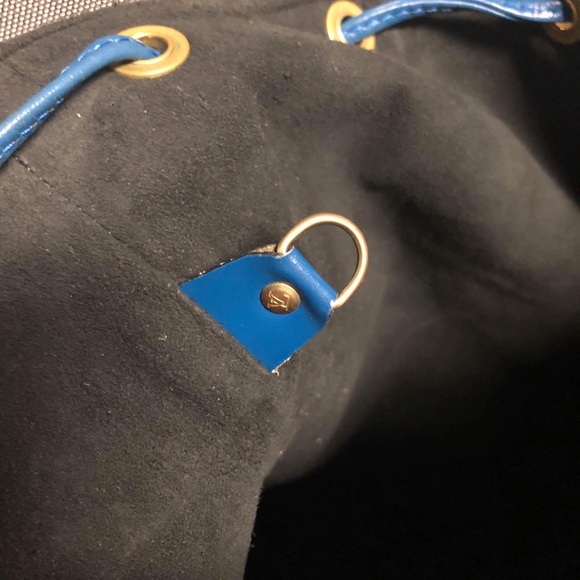 Additional photos of Louis Vuitton Epi noe GM - Picture 2 of 8